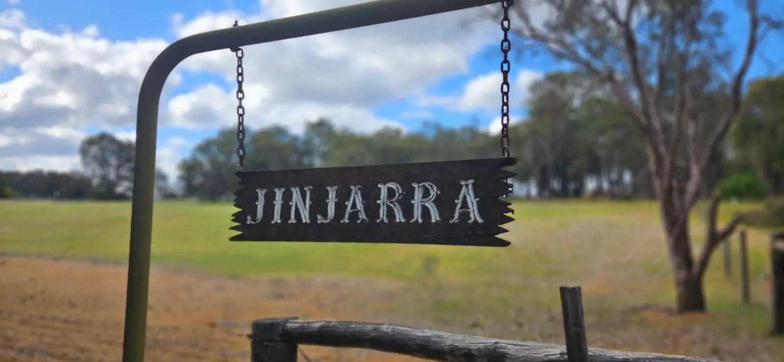 Jinjarra farm sign